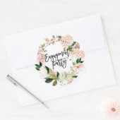 素朴なピンクフローラリース婚約パーティシール ラウンドシール (封筒)