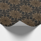 素朴なブラウンの花の万華鏡のように千変万化するパターンのデザイン ラッピングペーパー (角)