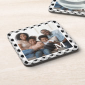 素朴なブラックアンドホワイトのチェック柄モノグラム写真 コースター (左側)