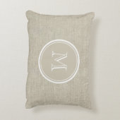 素朴なベージュリネン背景のモノグラム アクセントクッション (裏面(縦))