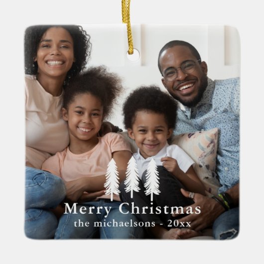 素朴なホワイトパインの木のクリスマス休暇の写真 セラミックオーナメント (正面)