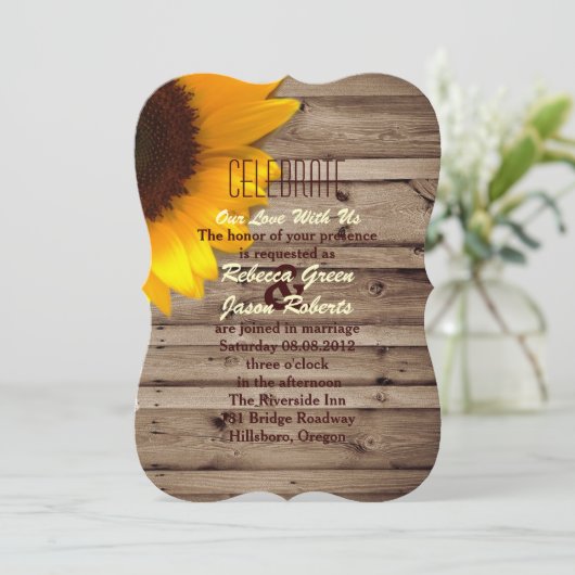 素朴なレースの納屋の木のひまわりカントリーウェディング 招待状 (スタンド正面)