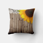 素朴なレースの納屋の木ひまわり国の結婚式 クッション (裏面)