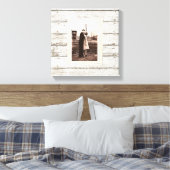 素朴なヴィンテージの白い納屋の木結婚の納屋 キャンバスプリント (インサイチュ (寝室))