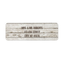 素朴なヴィンテージの白い納屋の木結婚の納屋