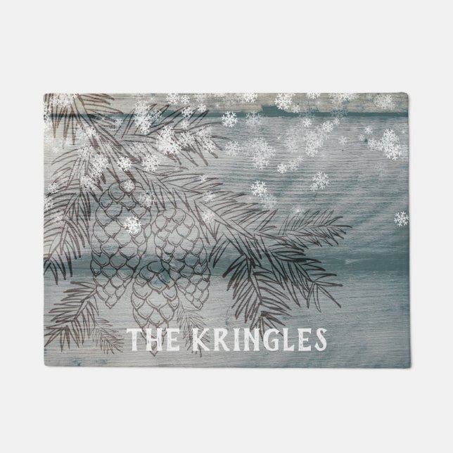 素朴な冬の松の木の枝雪片の名前 ドアマット (正面)