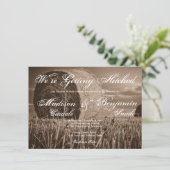 素朴な国の干し草ベール田園結婚式招待状 招待状 (スタンド正面)