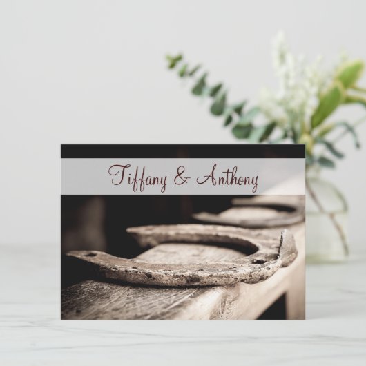 素朴な国の蹄鉄のカウボーイの結婚式の招待 招待状 (スタンド正面)