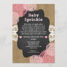 素朴な女の子のベビーは招待/ピンクのダリアを振りかけます 招待状