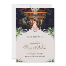 素朴な室内での結婚式の「Save the Date」カード