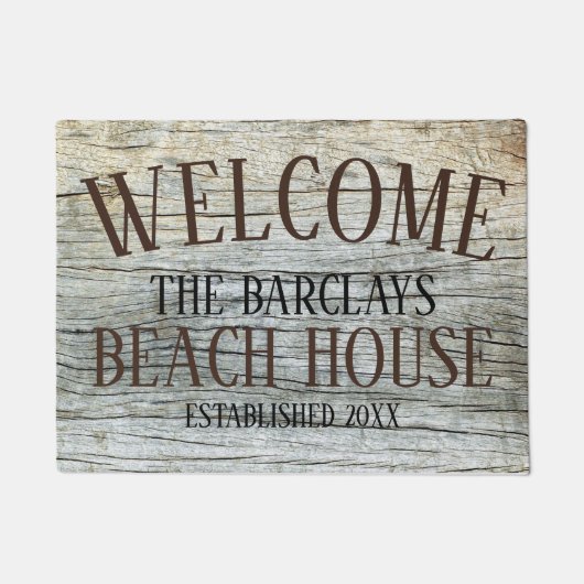 素朴な家族のビーチハウス ドアマット (正面)