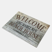 素朴な家族のビーチハウス ドアマット (アングル)