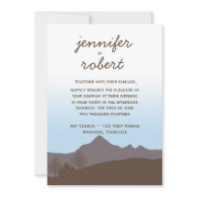 素朴な山の水彩画の結婚式招待状
