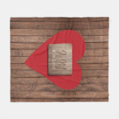 素朴な彫刻された木造のカップル名モノグラムのイニシャル フリースブランケット (正面(横))