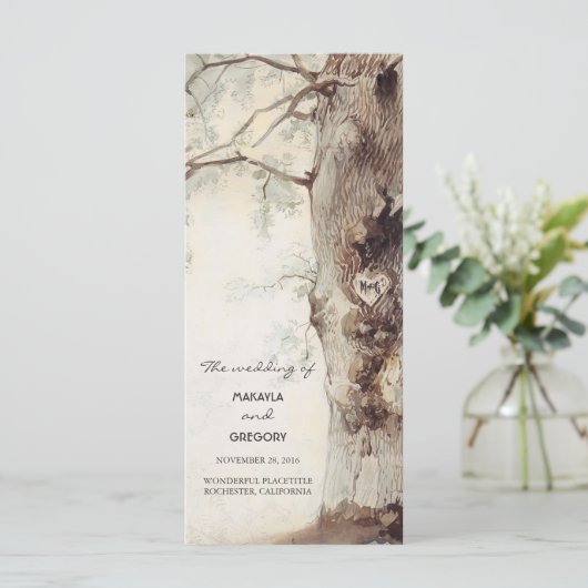 素朴な木と彫られたハート結婚式プログラム プログラム (スタンド正面)