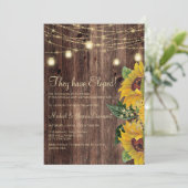 素朴な木のひまわりストリングライトのエロープメント 招待状 (スタンド正面)