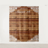素朴な木材と白いレースのスイート16写真背景 タペストリー (正面)