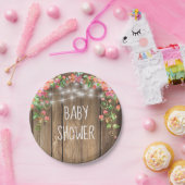 素朴な木製のひもは花の女の子のベビーシャワーをつけます ペーパープレート (パーティー)