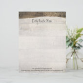 素朴な木製のぼろぼろのグランジなヴィンテージの色彩の鮮やかな板 レターヘッド (スタンド正面)