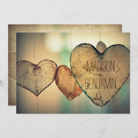 素朴な木製のハートの国の結婚式招待状 招待状 (正面/裏面)