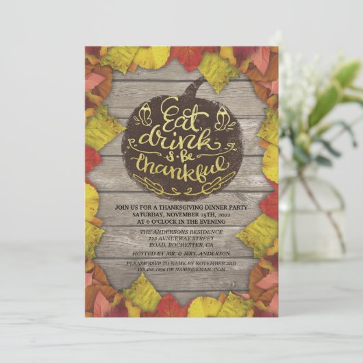 素朴な木製の秋のかえでの感謝祭のディナー・パーティ 招待状 (スタンド正面)