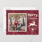 素朴な木製の赤いトナカイのクリスマスの家族写真 シーズンポストカード (正面/裏面)