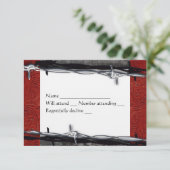 素朴な木製の赤い革有刺鉄線のカウボーイのrsvp 出欠カード (スタンド正面)