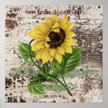 素朴な木製パネルの黄色のひまわり