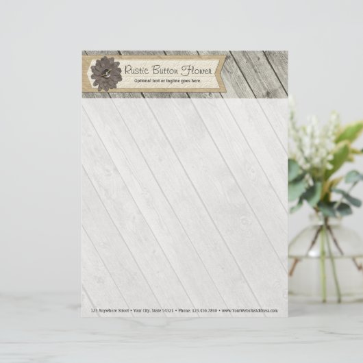 素朴な木製ボタンの生地の花及びぼろぼろのバーラップ レターヘッド (スタンド正面)