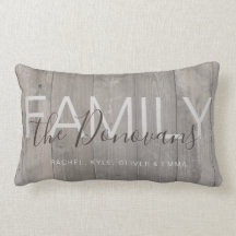 素朴な木製家族の装飾用クッション