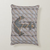 素朴な沿岸ビーチ航海のなロープの木製のいかり アクセントクッション (裏面(縦))