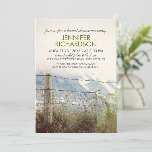 素朴な田園塀のポストの国のブライダルシャワー 招待状 (スタンド正面)