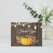 素朴な秋の落ち葉とカボチャのオータム サンキューカード サンキューカード (スタンド正面)