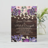 素朴な納屋の木のストリングライト 紫 ピンクの花 招待状 (スタンド正面)