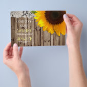 素朴な納屋の木のレース 西部地方のカントリーテイストひまわり チラシ (ハンドル)