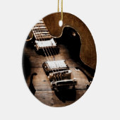 素朴な納屋の木製の西欧諸国音楽ギター セラミックオーナメント (右)