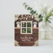 素朴な納屋の窓の木とメイソンジャー セーブ・ザ・デート 案内ポストカード (スタンド正面)