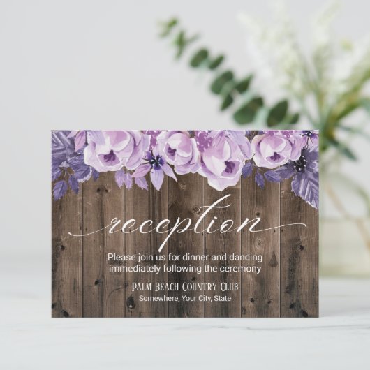 素朴な紫の花の飾られた納屋での結婚式の披露宴 招待状 (スタンド正面)