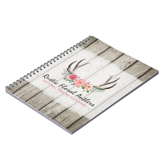 素朴な花の(雄ジカの)枝角ぼろぼろのシックなバラ及び木 ノートブック (左側)