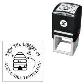 素朴な蜂の巣と飛ぶ蜂 #1 図書館の本の名前 セルフインキングスタンプ (インサイチュ)