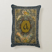 素朴な表紙のクッションはモノグラムを刺繍しました アクセントクッション (裏面(縦))