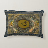 素朴な表紙のクッションはモノグラムを刺繍しました アクセントクッション (裏面)