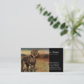 素朴な西欧諸国の農場のラブラドル・レトリーバー犬 名刺 (スタンド正面)