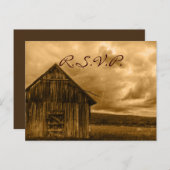 素朴な西部の田舎の農場の古い結婚納屋 インビテーションポストカード (正面/裏面)