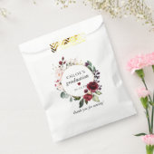 素朴な赤いブッシュピンクのバラの花のブライダルシャワー フェイバーバッグ (封をした状態)