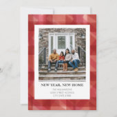 素朴な赤のチェック柄のクリスマス 新しい住所のお知らせ シーズンカード (正面)