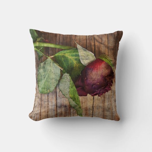 素朴な赤の織り目加工のグランジ木に上がりました クッション (正面)