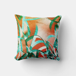 素朴な赤みがかったオレンジに青またはシアンの縞模様 クッション