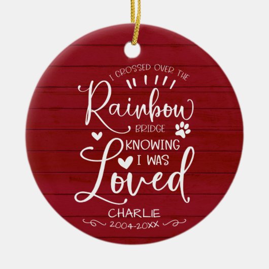 素朴な農家の猫または犬のペット追悼記念品 セラミックオーナメント (正面)