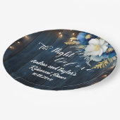 素朴な青い木材と白い花の彩るリハーサルディナー ペーパープレート (アングル)